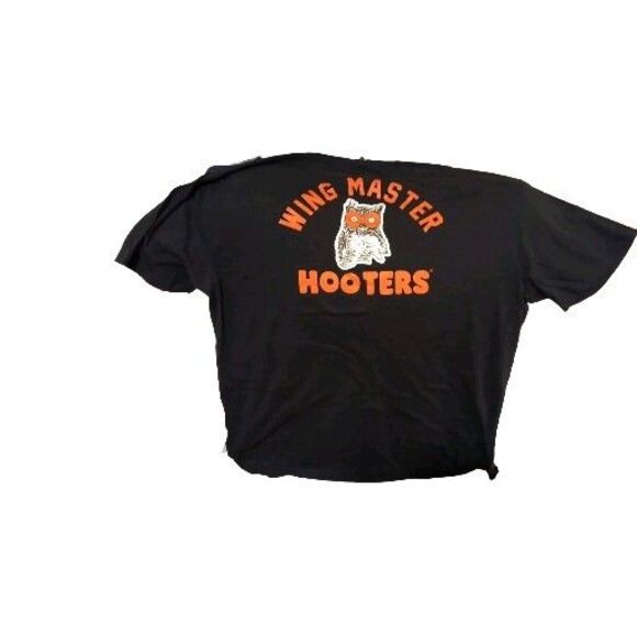 EUC Hooters Wingmaster T-Shirt Mens XL - Picture 1 of 3